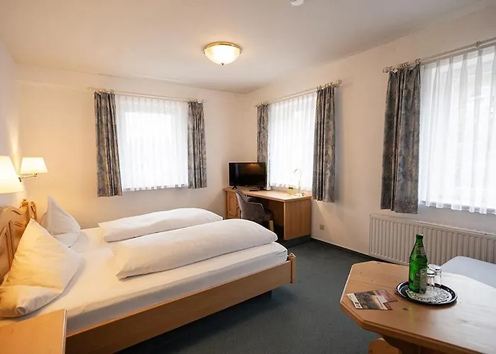 فندق Bio-hotel Uplaender Hof 3*