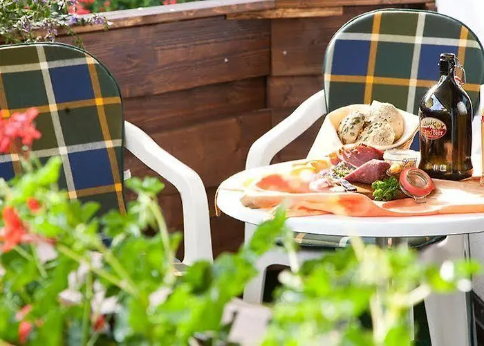 Bio-hotel Uplaender Hof 3*